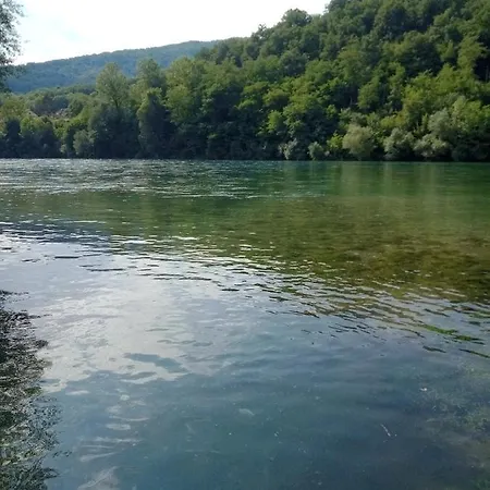Nikolija 3 *
